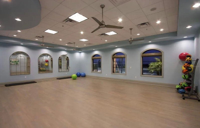 Room 3, Fabulous 4B 3BA Neardisney Championsgat Waterpark, Osceola