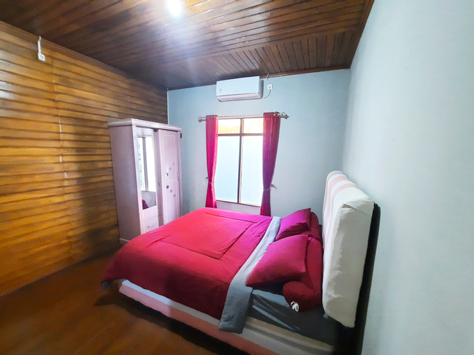 Bedroom 26