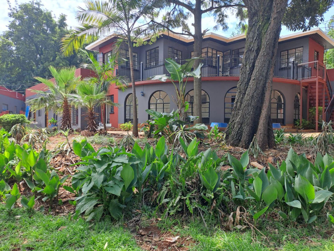 Others 3, Better Life Guesthouse, Bojanala