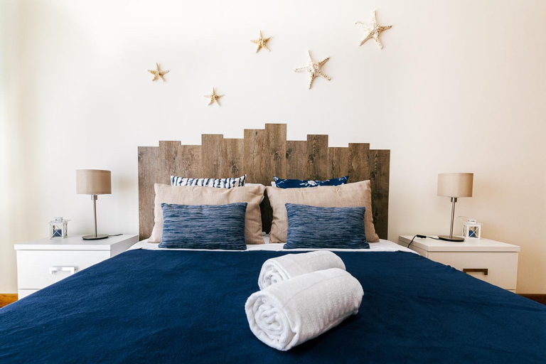 Front Beach Apartment, Peniche