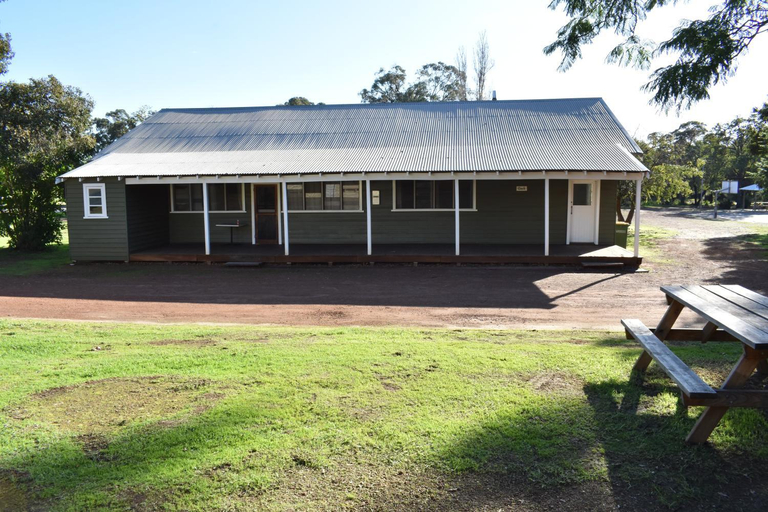 Exterior 2