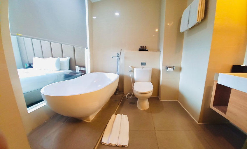 Bathroom 6