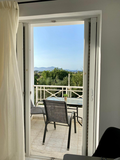 Others 4, Scenic Apartment, Stunning Views - El Greco Apartments No 4, South Aegean