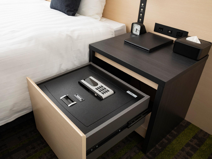 Bedroom 12