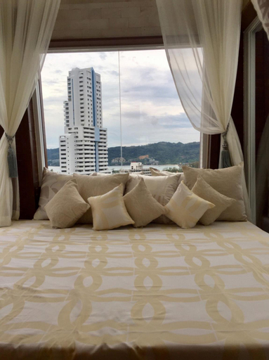 Bedroom 23