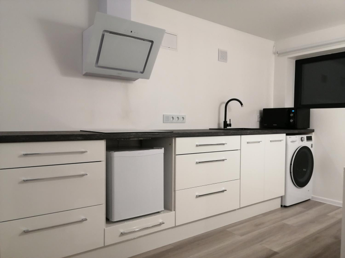 Others 5, Luxury Apartment Private House and Parking Netflix, Tartu