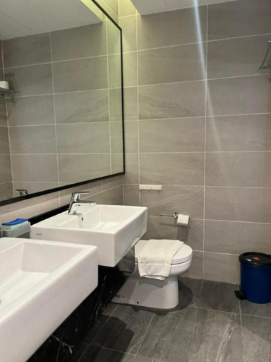 Bathroom, Red M101 By Oak Tree, Kuala Lumpur
