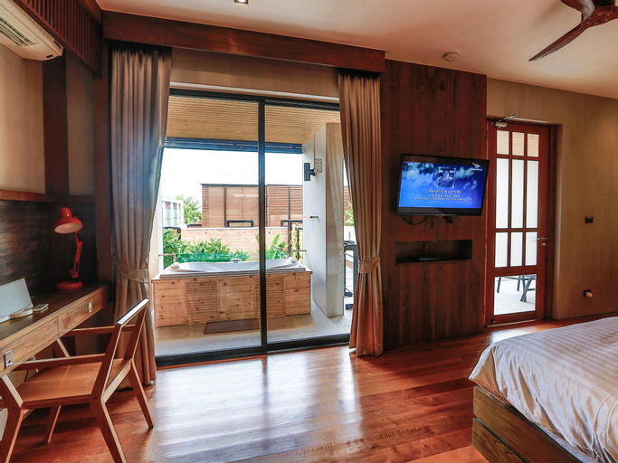 Bedroom 14