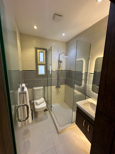 Bathroom 3, Radiant Pyramids View, Al-Ahram