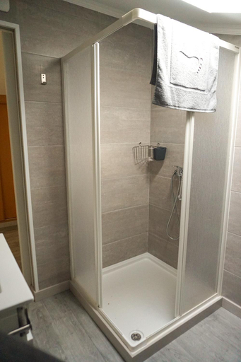 Bathroom 3, Casa Horizonte, Nazaré