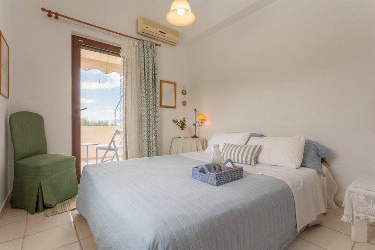 Bedroom 4, Villa Armi, Crete