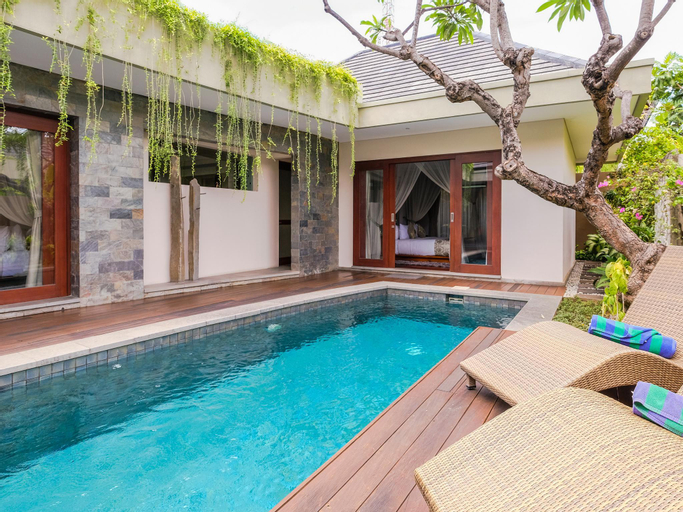 Swimming Pool 15