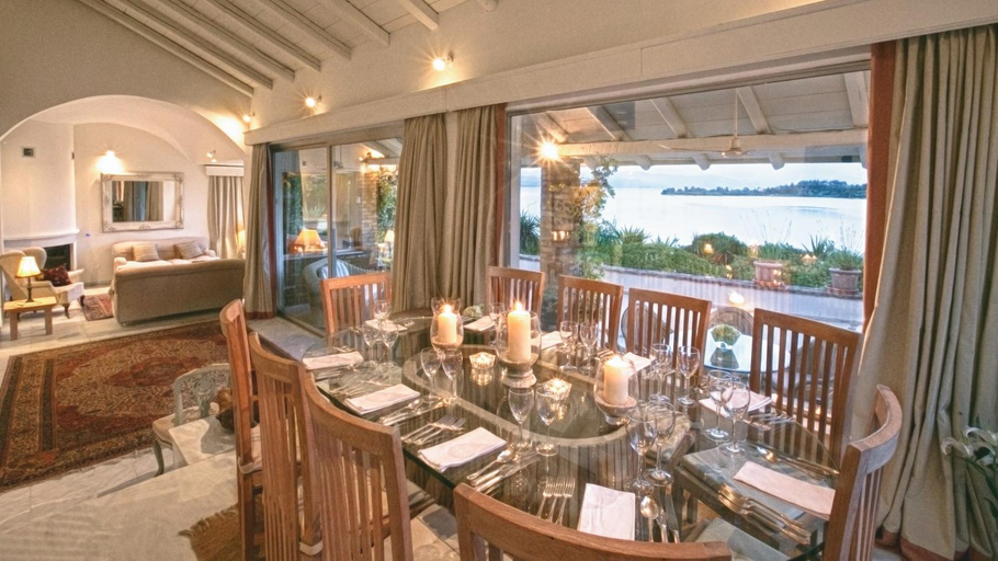 Food & Drinks 5, Marina Vista, Ionian Islands