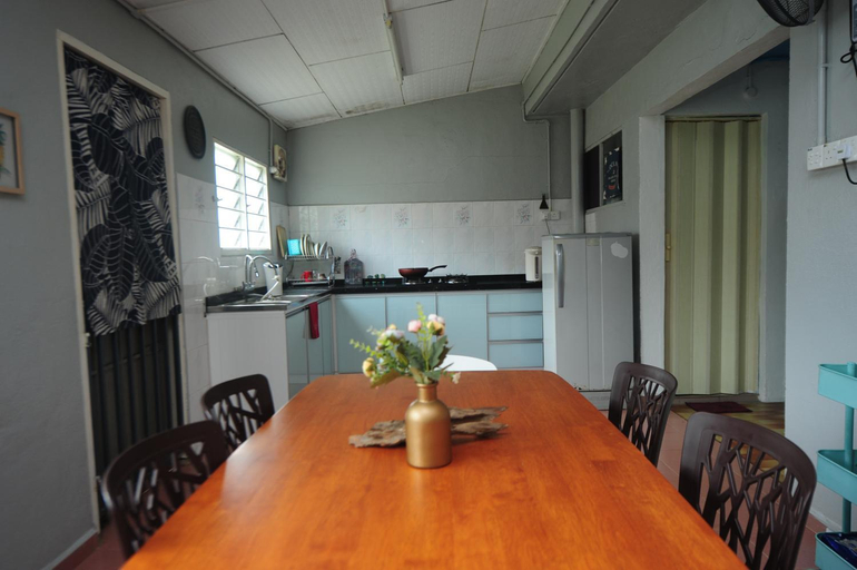 2, Roomstay Rumah Pintu Kuning, Perlis