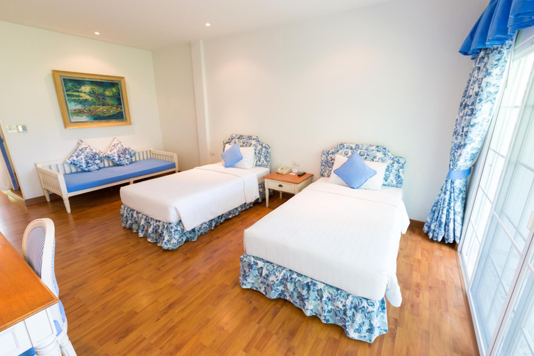 Bedroom 6
