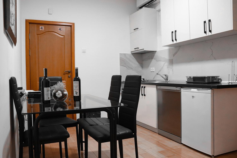 Others 5, Stan na dan Sebastijan, Banja Luka