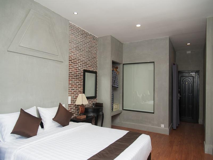 Bedroom 9