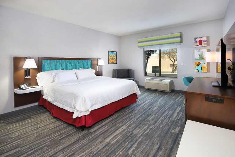 Bedroom 3, Hampton Inn & Suites Tucson East/Williams Center, Pima