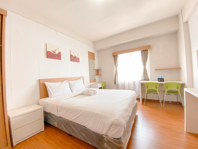 Bedroom 2, Modern Studio Room at Apartment Pinewood By Travelio, Sumedang