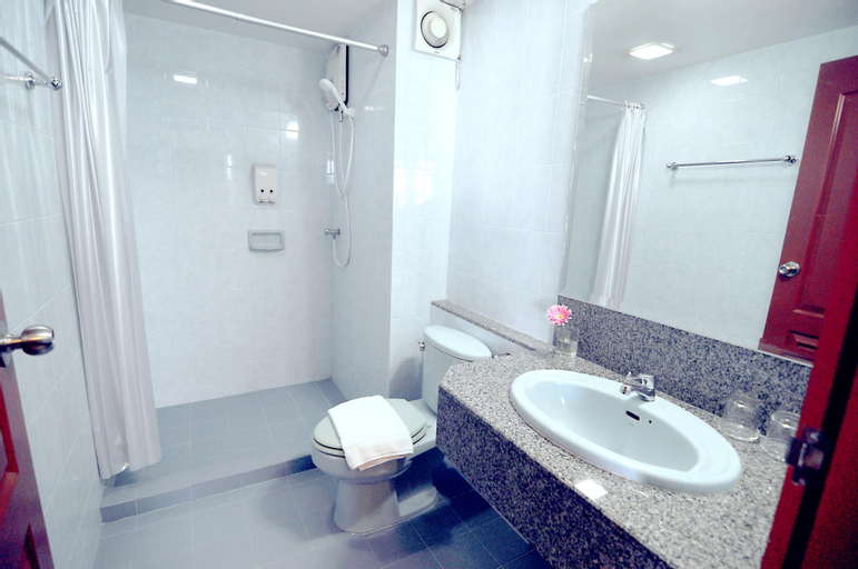 Bathroom 1