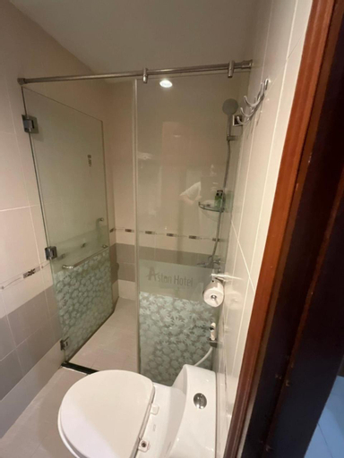 Bathroom 6