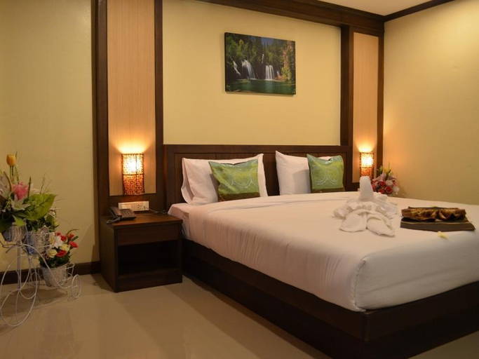 Bedroom 28