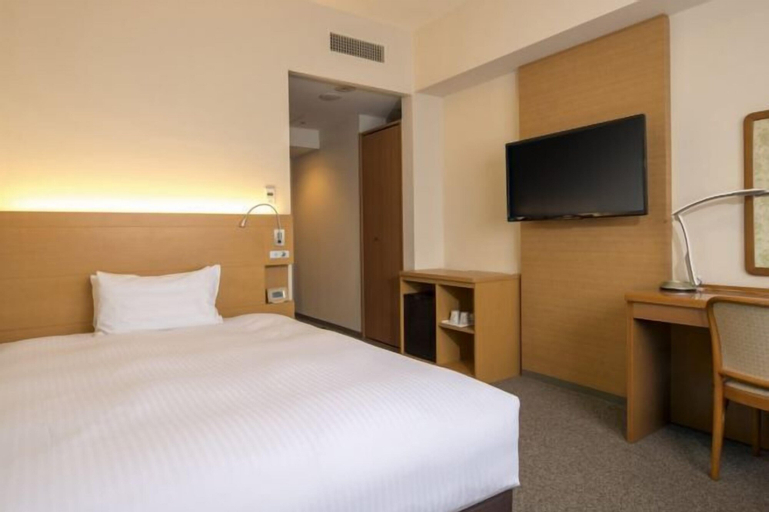 Bedroom 12