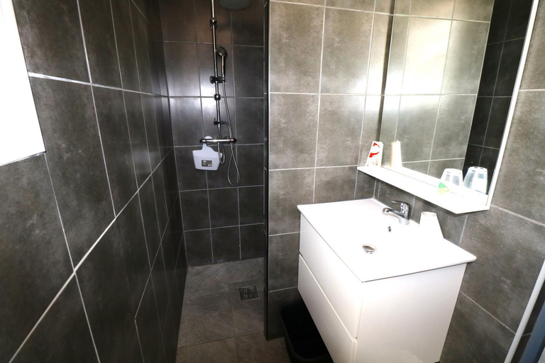 Bathroom 3, Residence Coco, Sainte-Anne