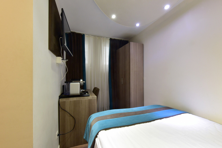 Others 5, Hotel Rousseau Geneva, Genève