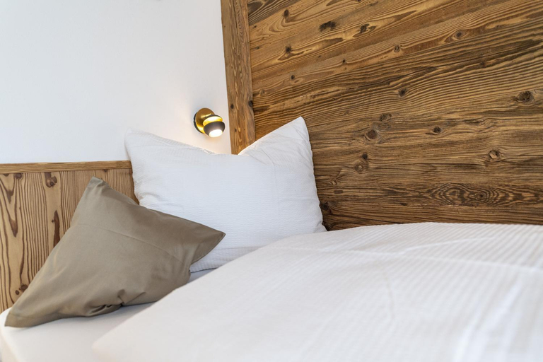 Others 5, Chalet Berna, Bolzano
