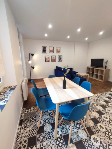 Facilities 4, Appartement hyper centre de Montargis, Loiret