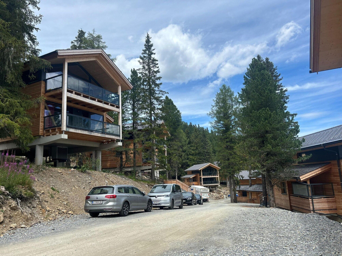 Exterior & Views 2, Superior Chalet With Sauna and hot tub, Murau