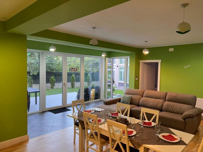 Others 3, Premont Bran GuestHouse, Zarnesti