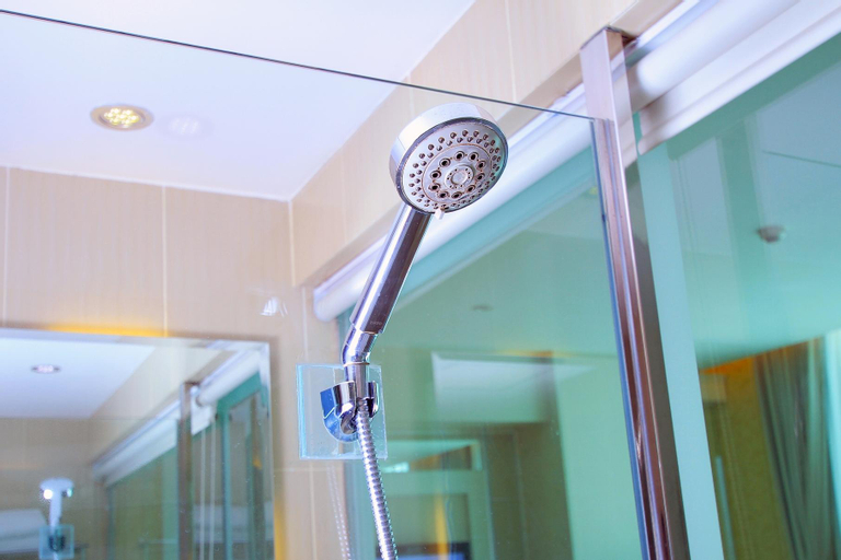 Bathroom 6