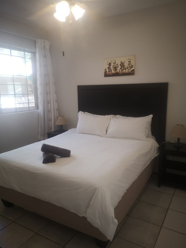Bedroom 2, 34 Camarque, eThekwini
