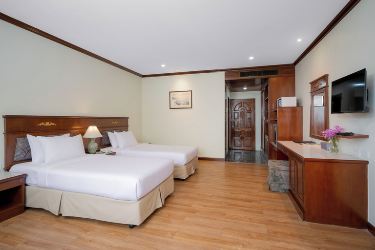 Bedroom 4, Star Convention Hotel, Muang Rayong