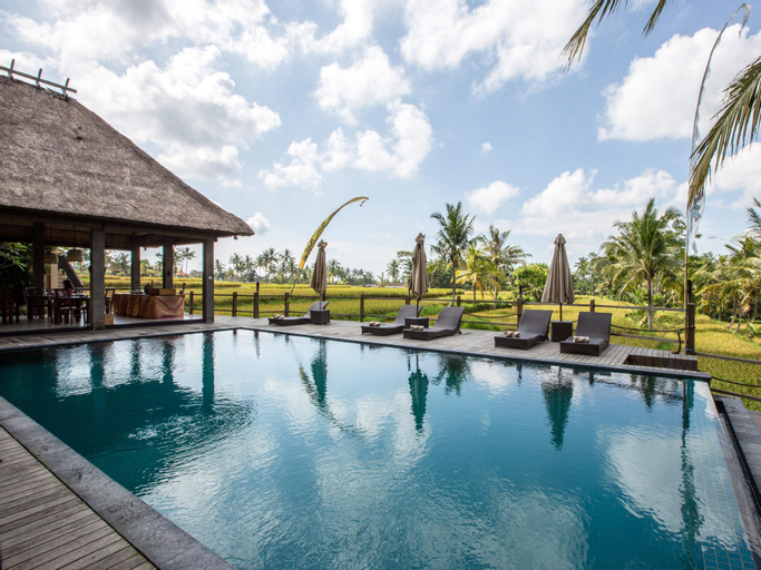 Swimming Pool 15