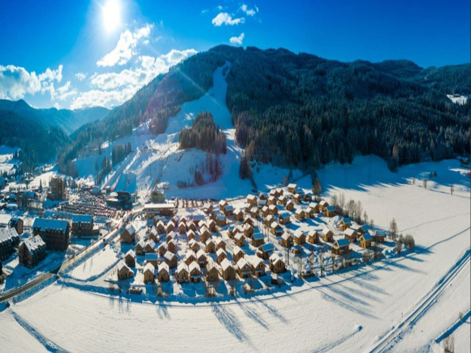 Others 4, Inviting chalet on the ski slopes, Murau
