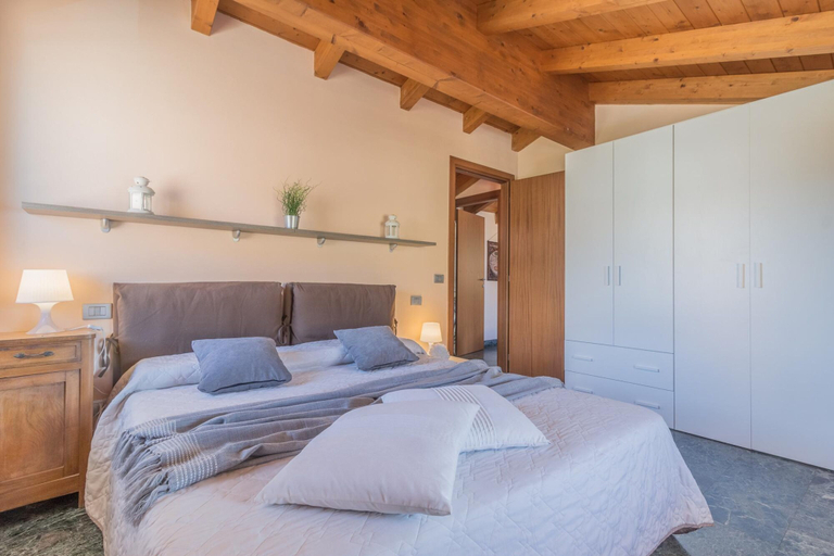 Bedroom 4, Casa Del Tiglio in Varenna, Lecco