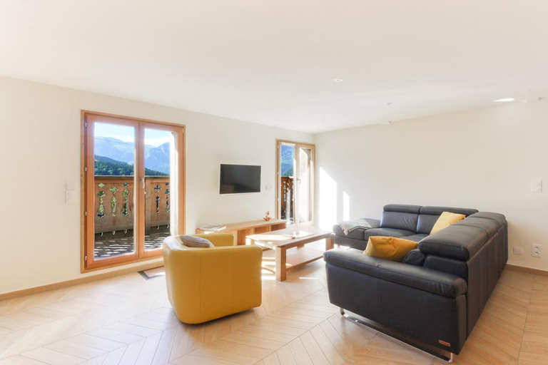 Others 4, L'Abeille - Renovated - 4 bedroom - 8 person-110sqm - Views!, Haute-Savoie