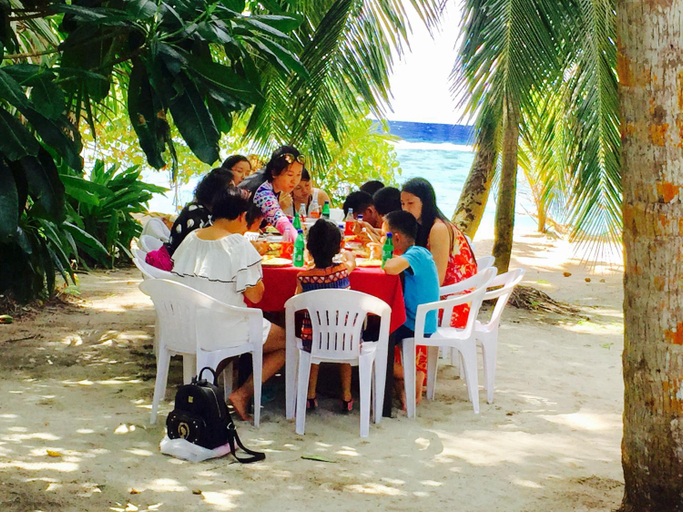 Food & Drinks 5, Fulidhoo Ihaa Lodge