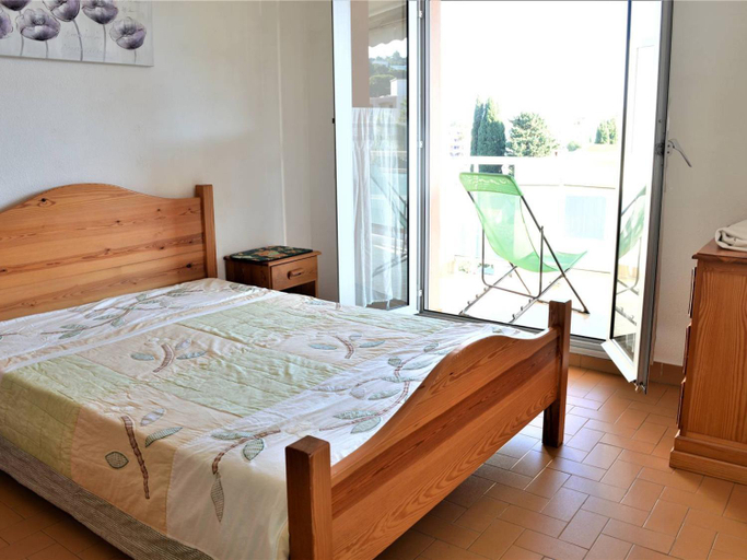 Bedroom 2, Appartement Climatise 2P avec Parking, Proche Plage et Commerces a Cavalaire - FR-1-226B-99, Var