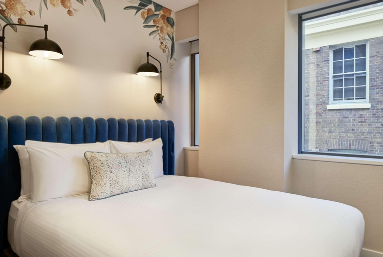 Bedroom 25