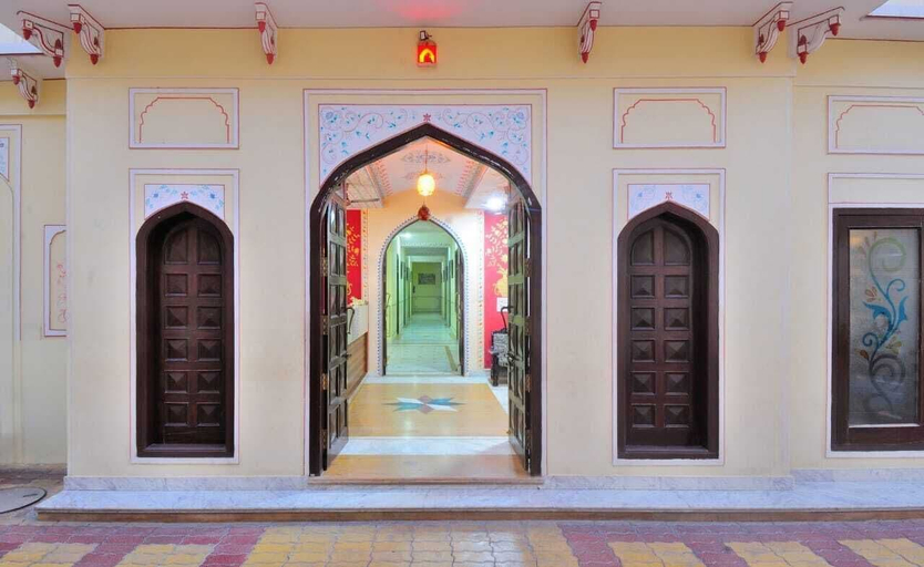 Exterior & Views 2, Albana Haveli, Jaipur