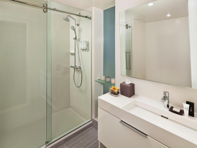 Bathroom 6