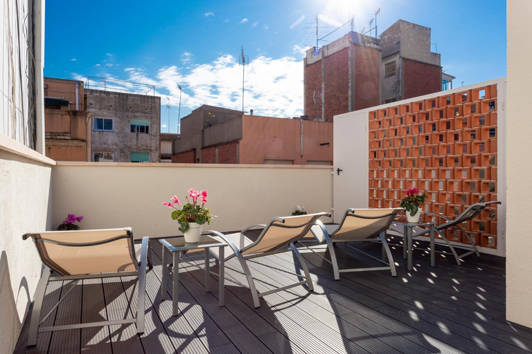 Others 2, 8 lacus, Barcelona