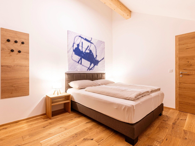Bedroom 5, Spacious Apartment With Terrace, Murau