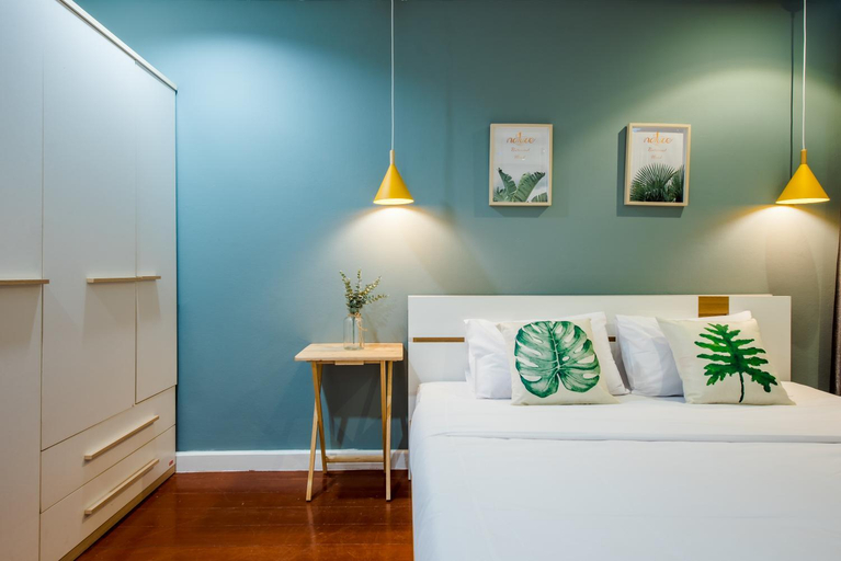 Bedroom 16