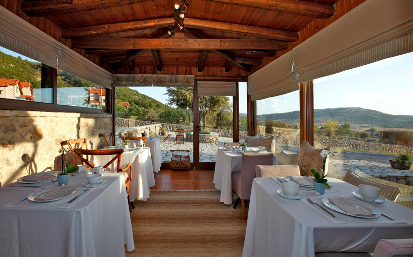 Food & Drinks 4, Agiannorema, Central Greece