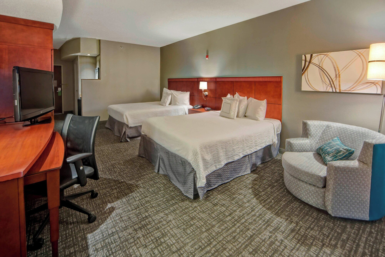 Bedroom 4, Courtyard by Marriott Memphis Southaven, Desoto